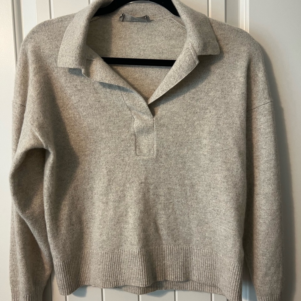 Everlane cashmere sweater